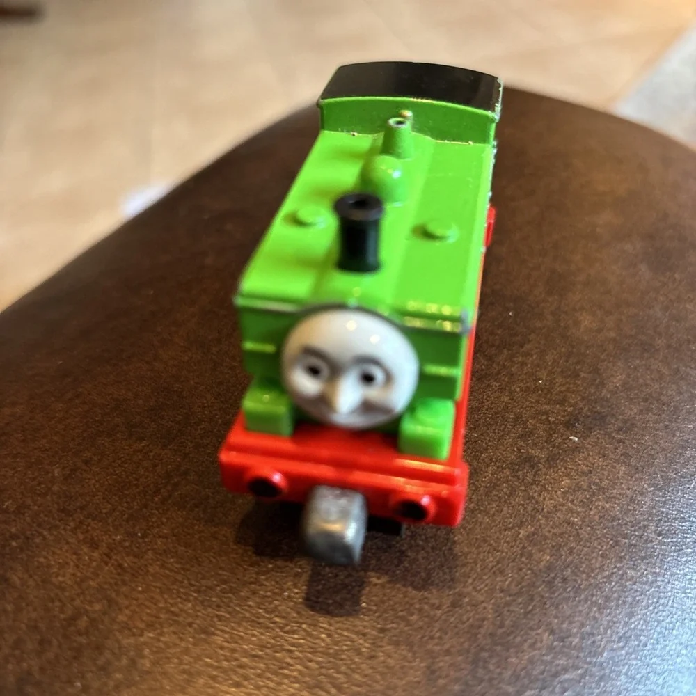 Thomas & Friends #8 Duck Green Engine GWR 2012 Take N Play Die Cast Metal Train